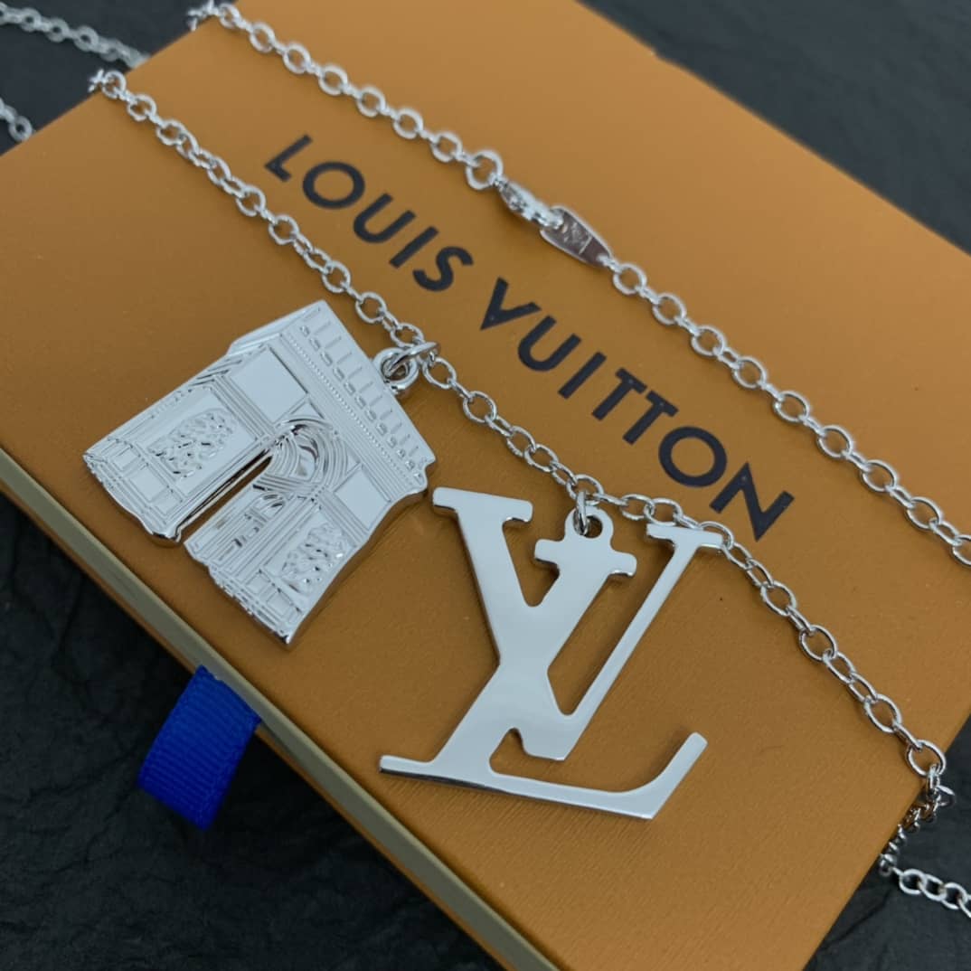 Best L0vis Vvtt0n Classic Necklace