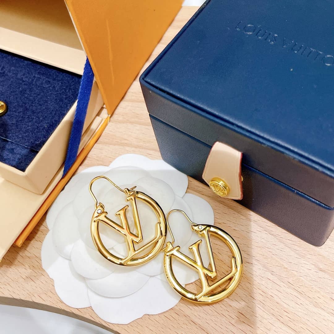 L0vis Vvtt0n Earring For Sale