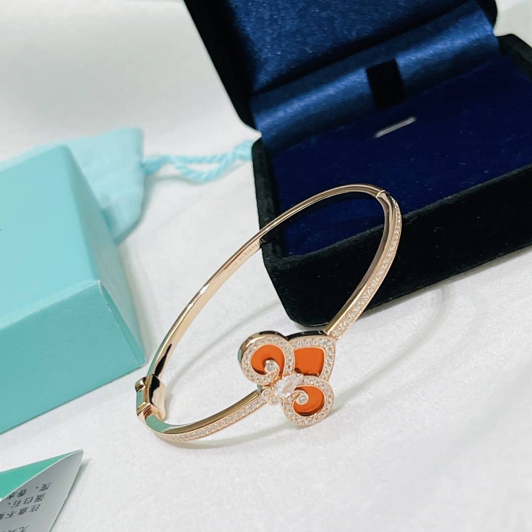 Best T*f*ny Classic Bracelet