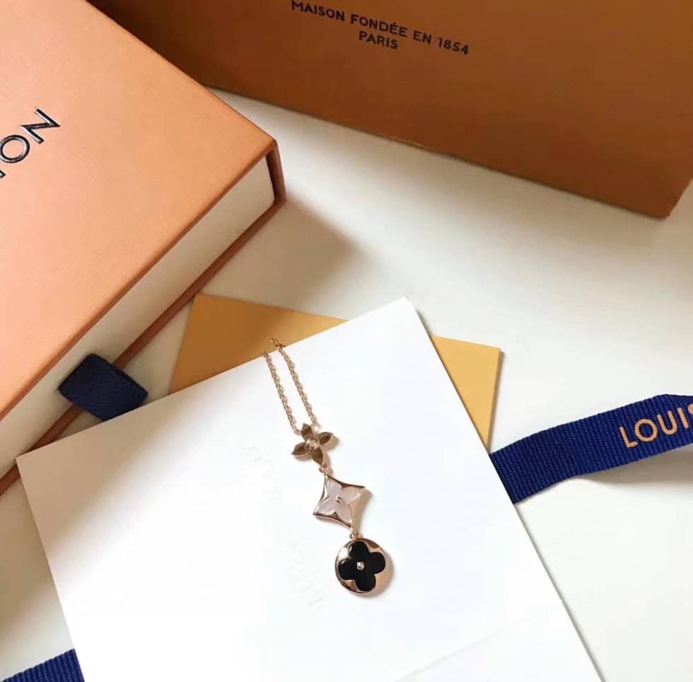 Luxury L0vis Vvtt0n Classic AAA+ Necklace