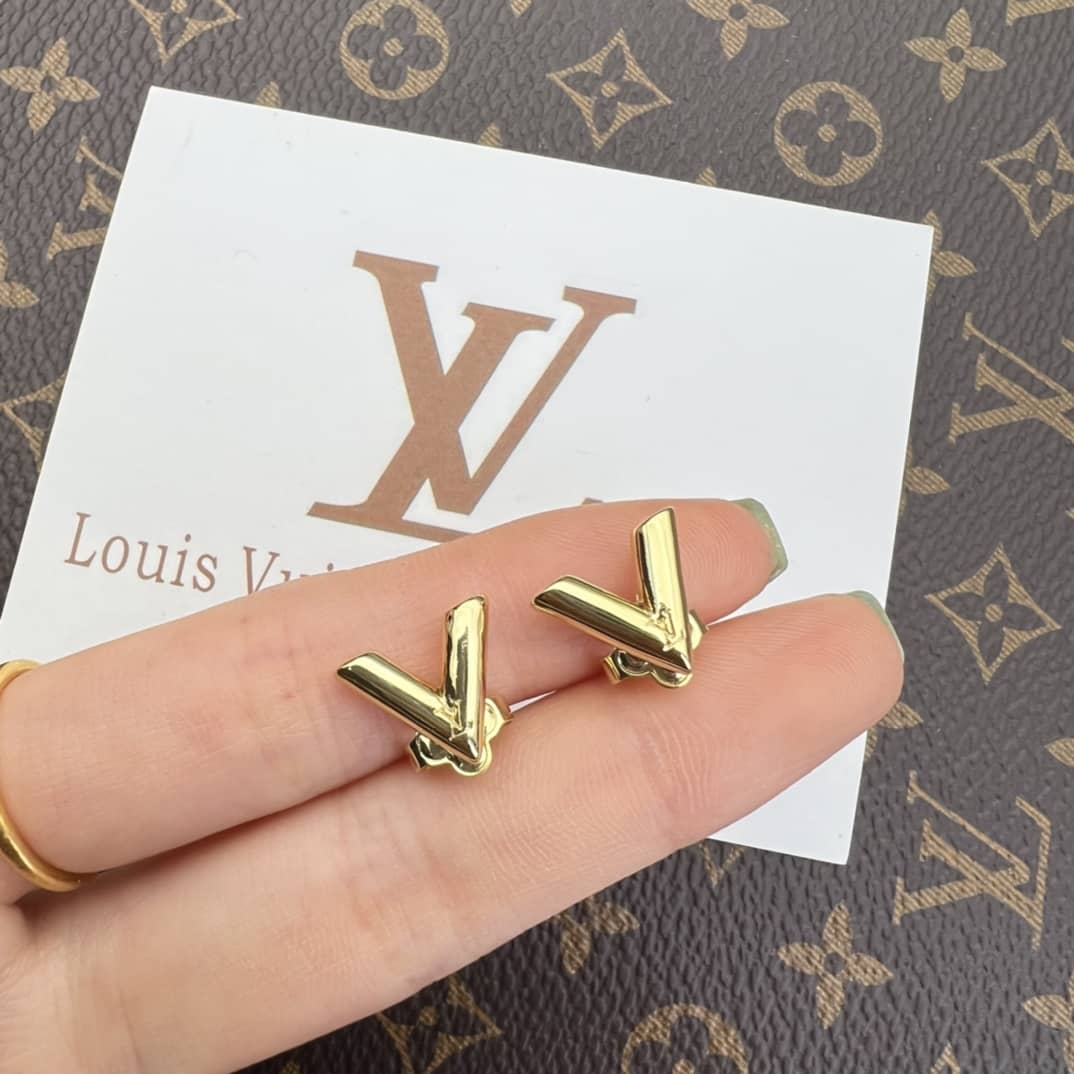 L0vis Vvtt0n Earring For Sale