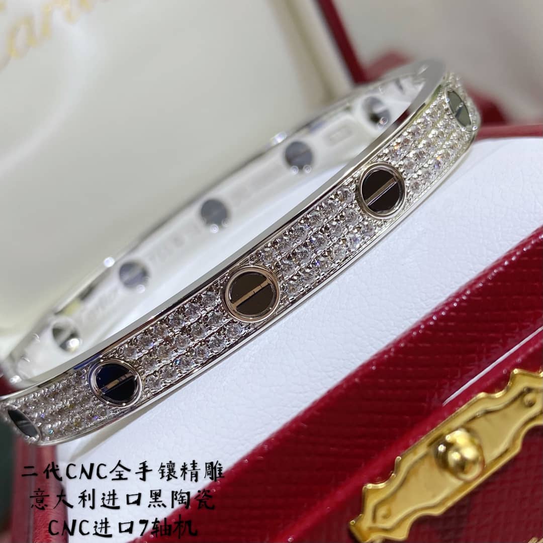 Ca*t1er Bracelet For Sale