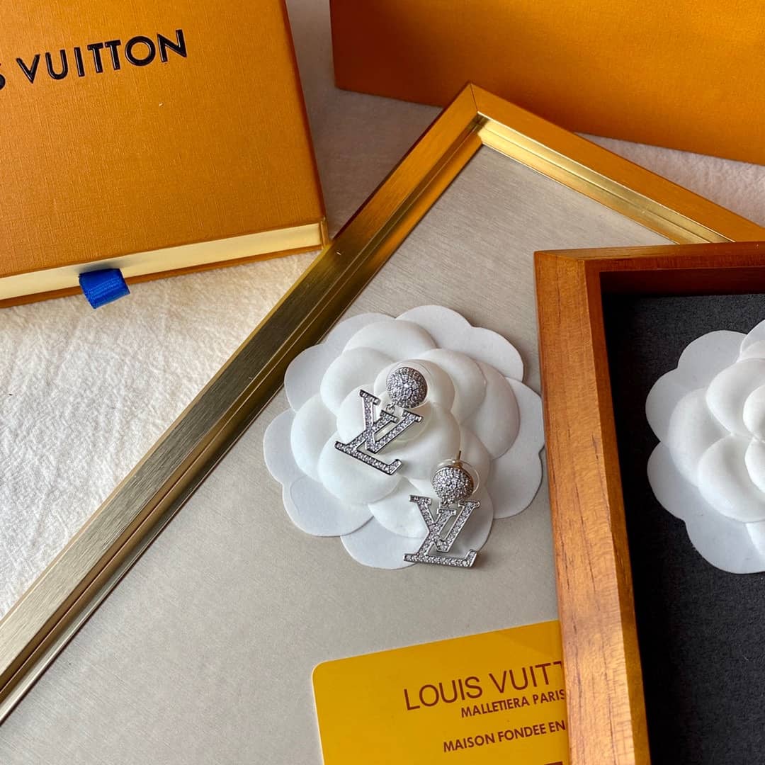 Luxury L0vis Vvtt0n Classic AAA+ Earring