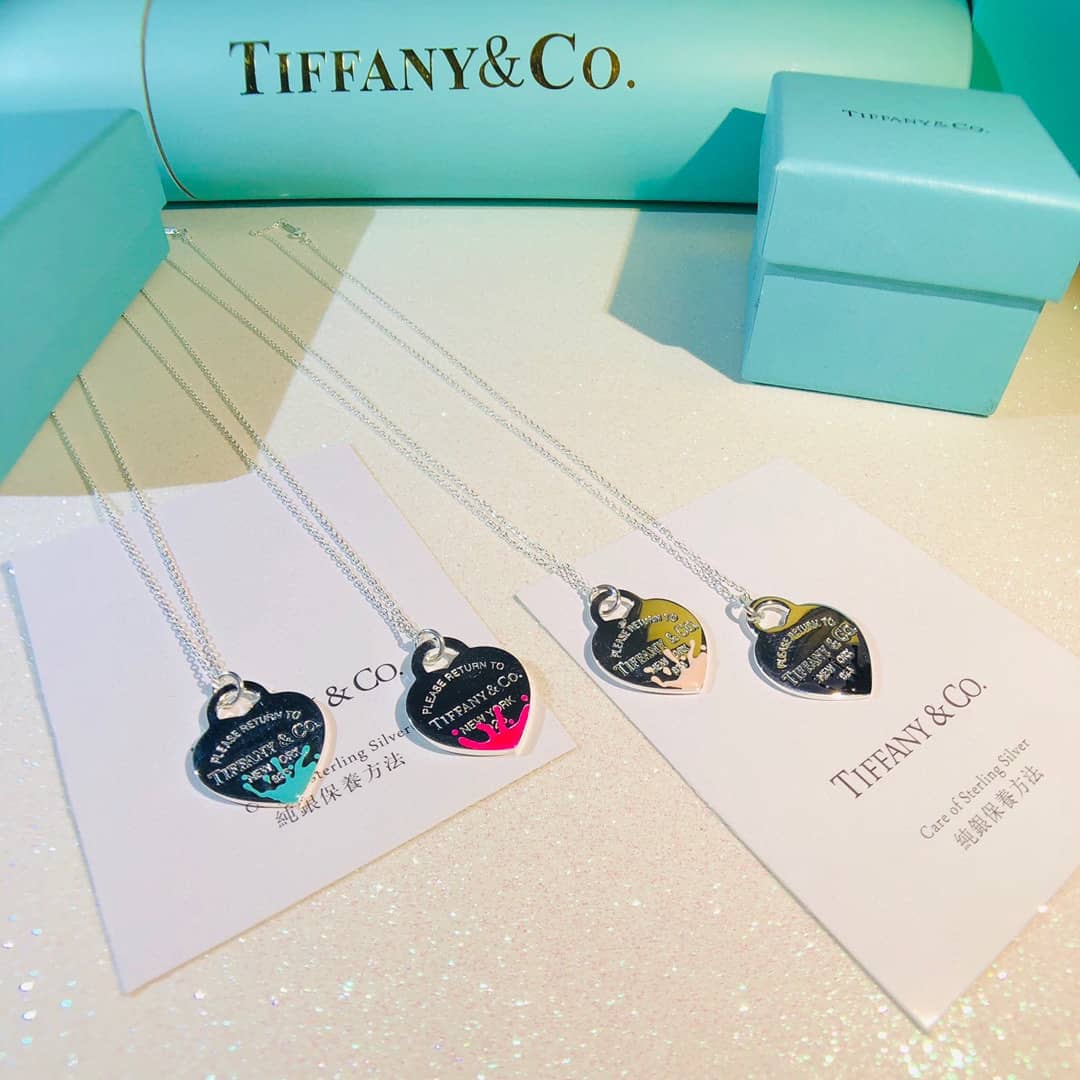 7 Star T*f*ny Necklace