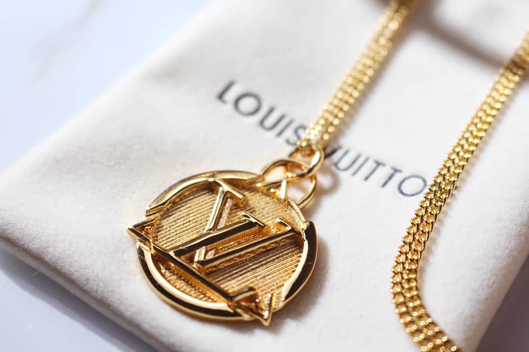 Top Quality L0vis Vvtt0n Necklace