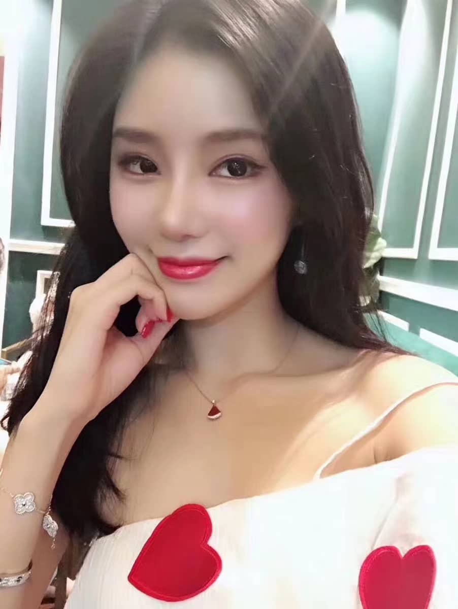 Knockoff Bv1g*ai Logo Necklace