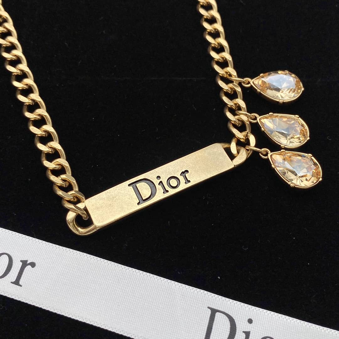 Top Quality Chr1st1an D10r Necklace