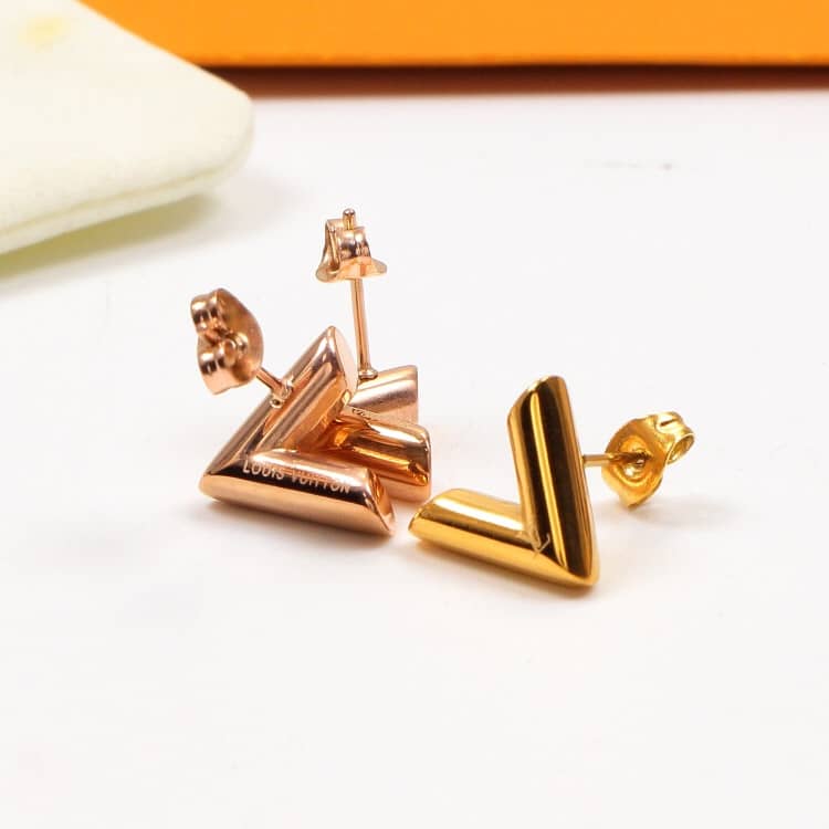 Top Quality L0vis Vvtt0n Earring