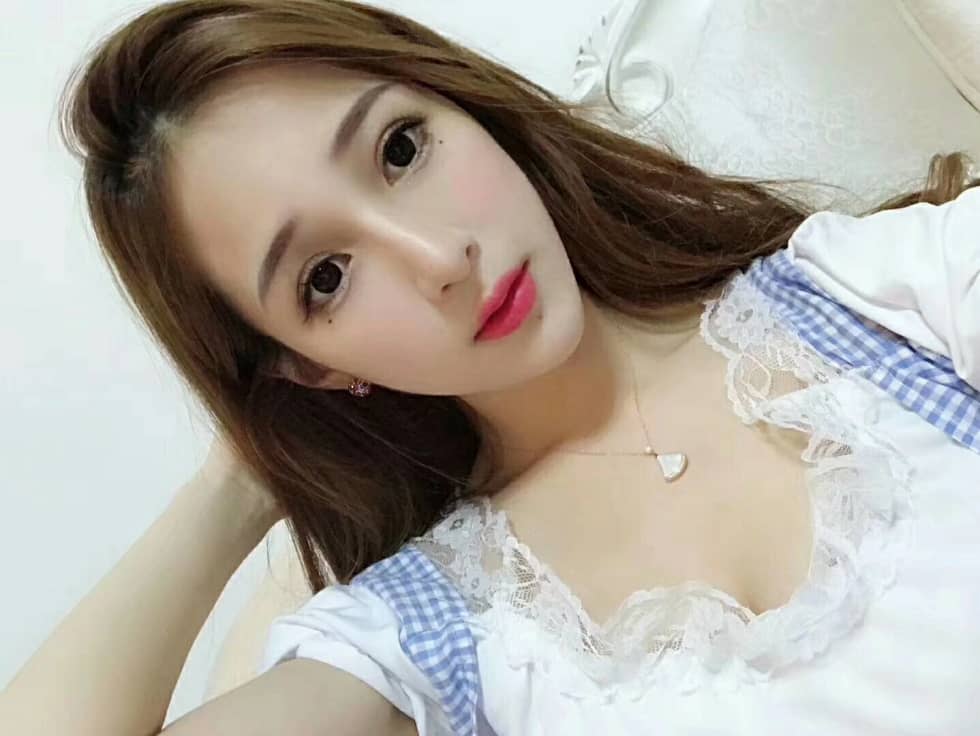 Knockoff Bv1g*ai Logo Necklace