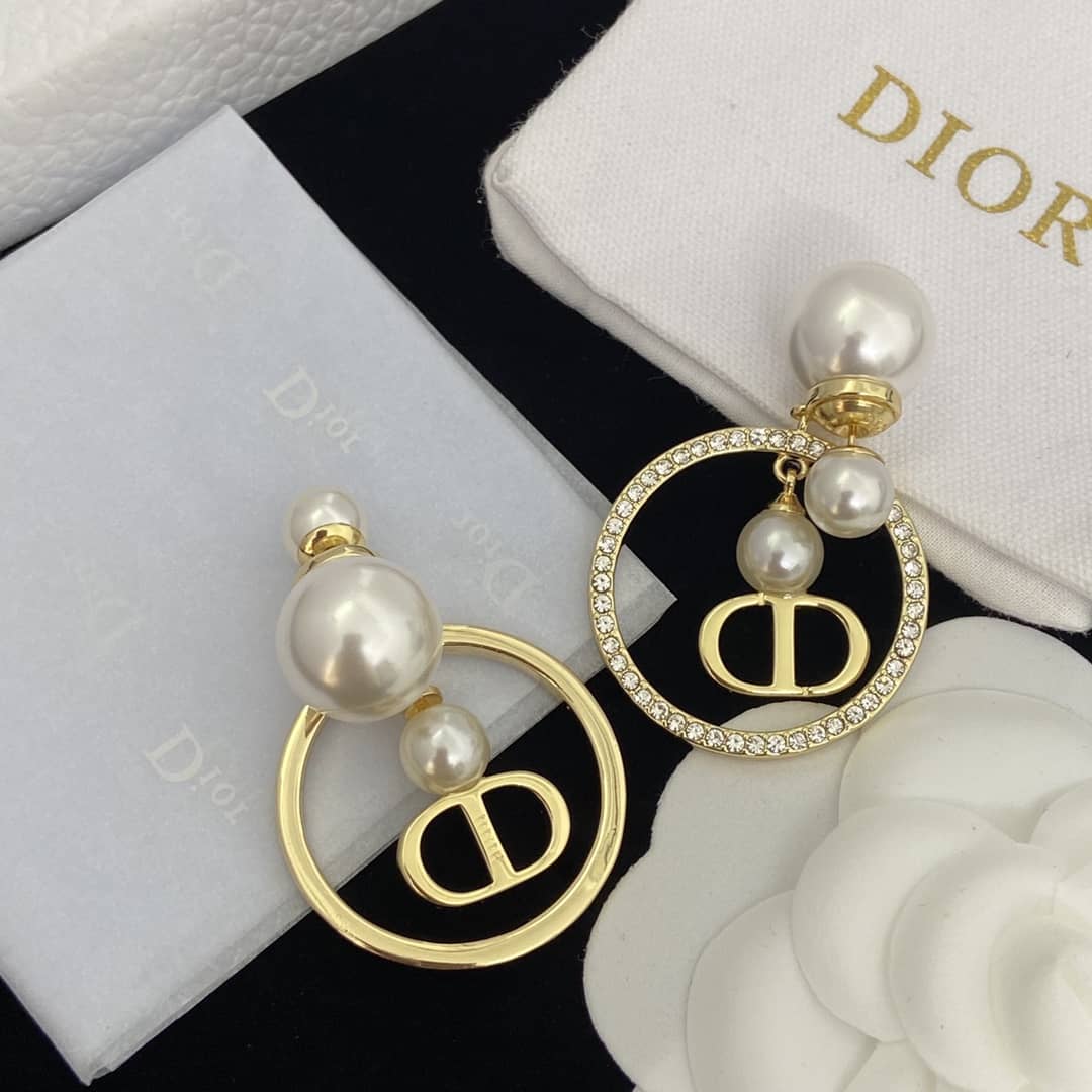 Fake Chr1st1an D10r Logo Earring