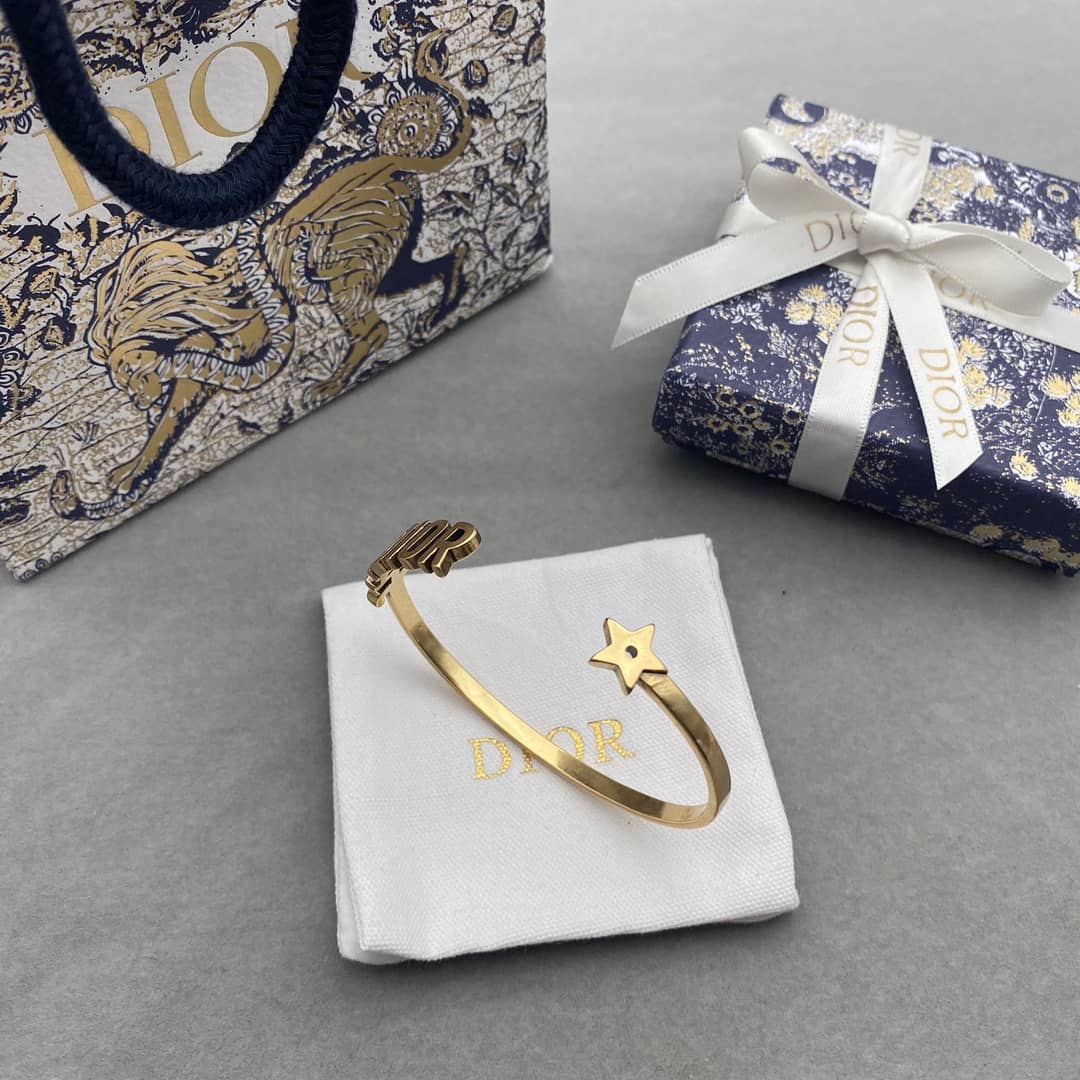 Luxury Chr1st1an D10r Classic AAA+ Bracelet