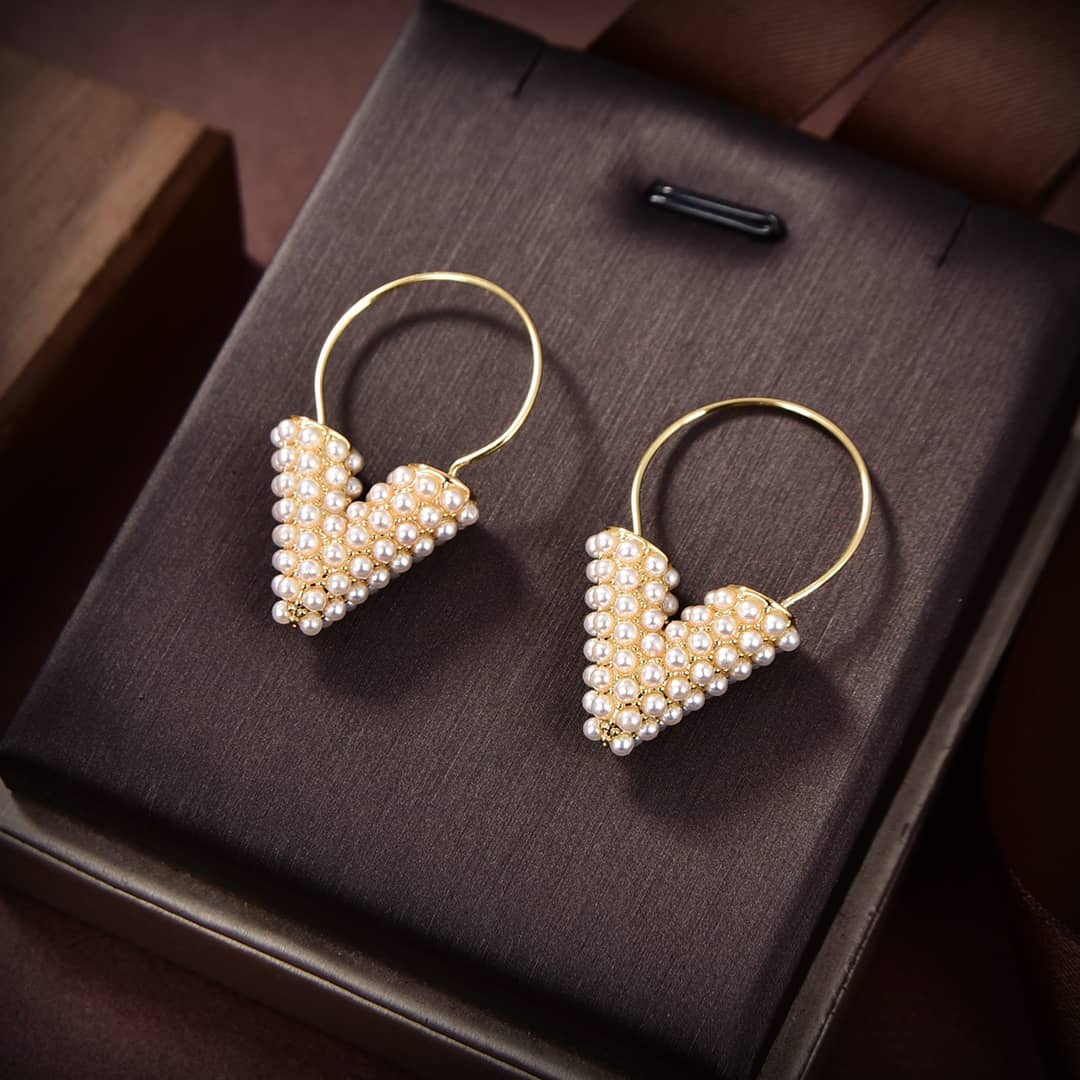Luxury L0vis Vvtt0n Classic AAA+ Earring