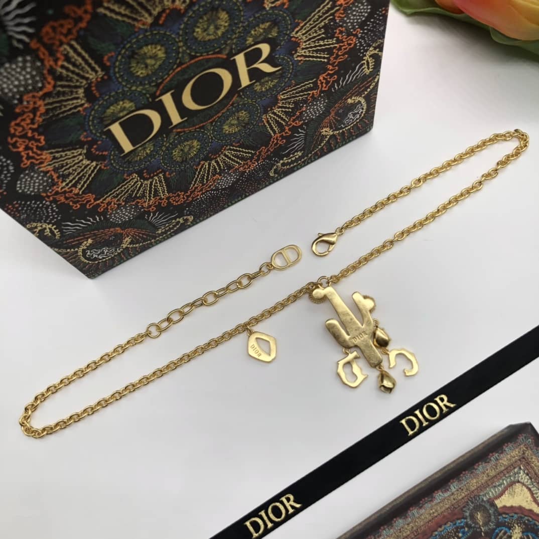 Knockoff Chr1st1an D10r Logo Necklace