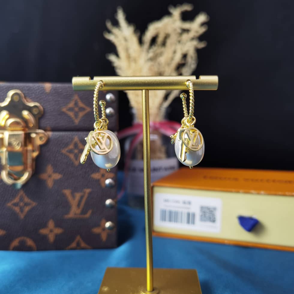 Designer L0vis Vvtt0n Classic Earring