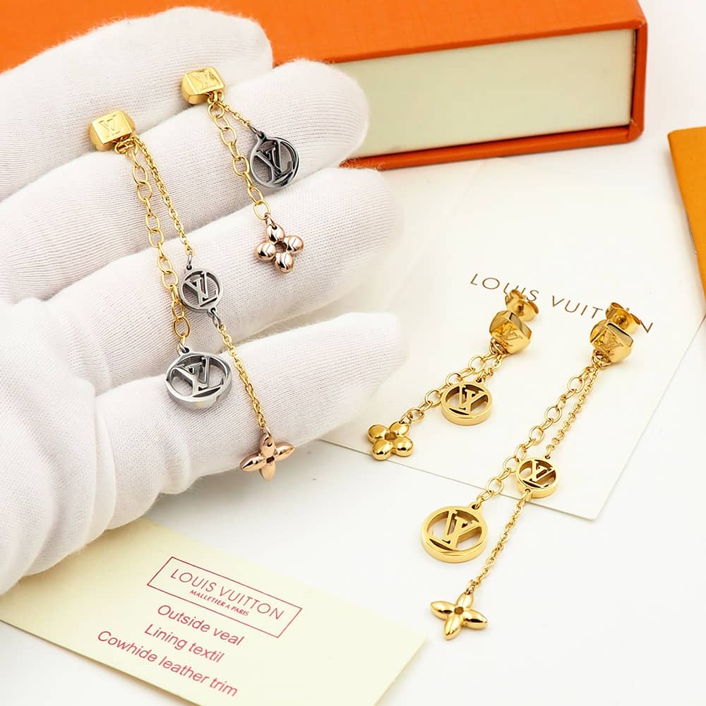 7 Star L0vis Vvtt0n Earring