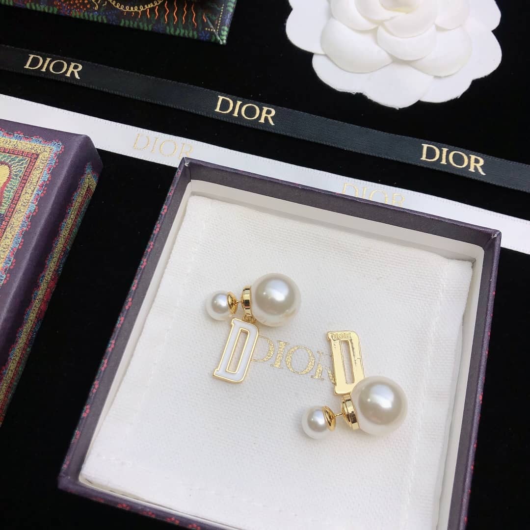 Chr1st1an D10r Earring For Sale