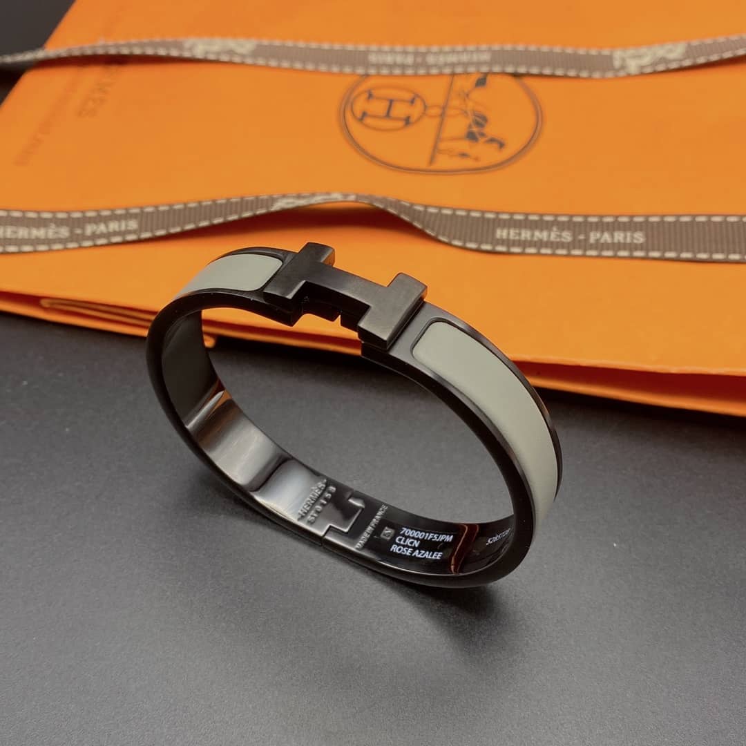 Fake H**me5 Logo Bracelet