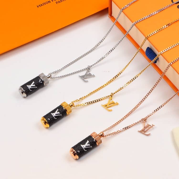 Designer L0vis Vvtt0n Classic Necklace