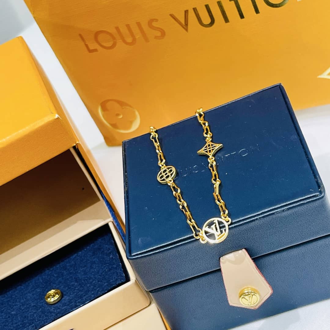 Luxury L0vis Vvtt0n Classic AAA+ Necklace