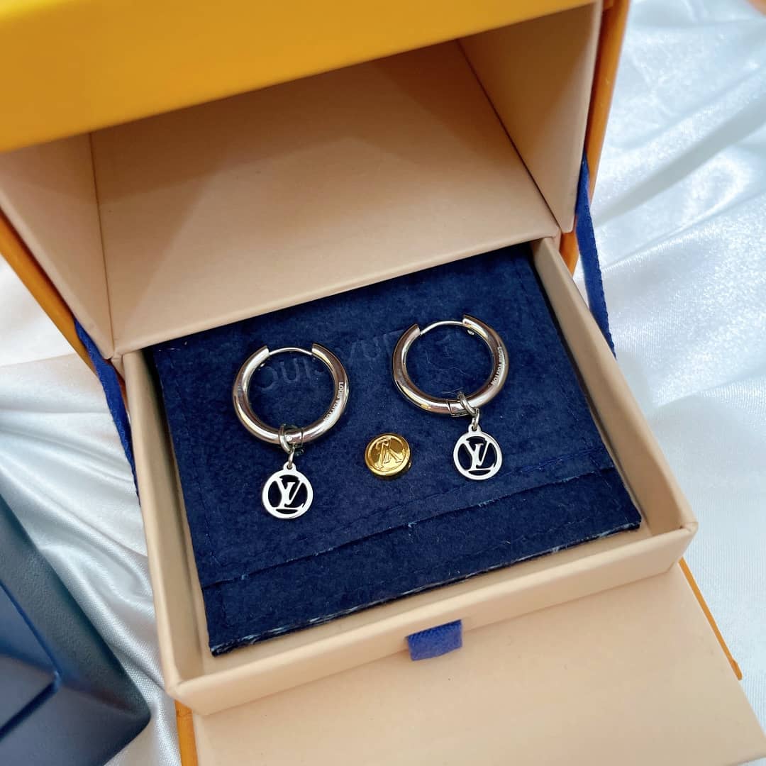Top Quality L0vis Vvtt0n Earring