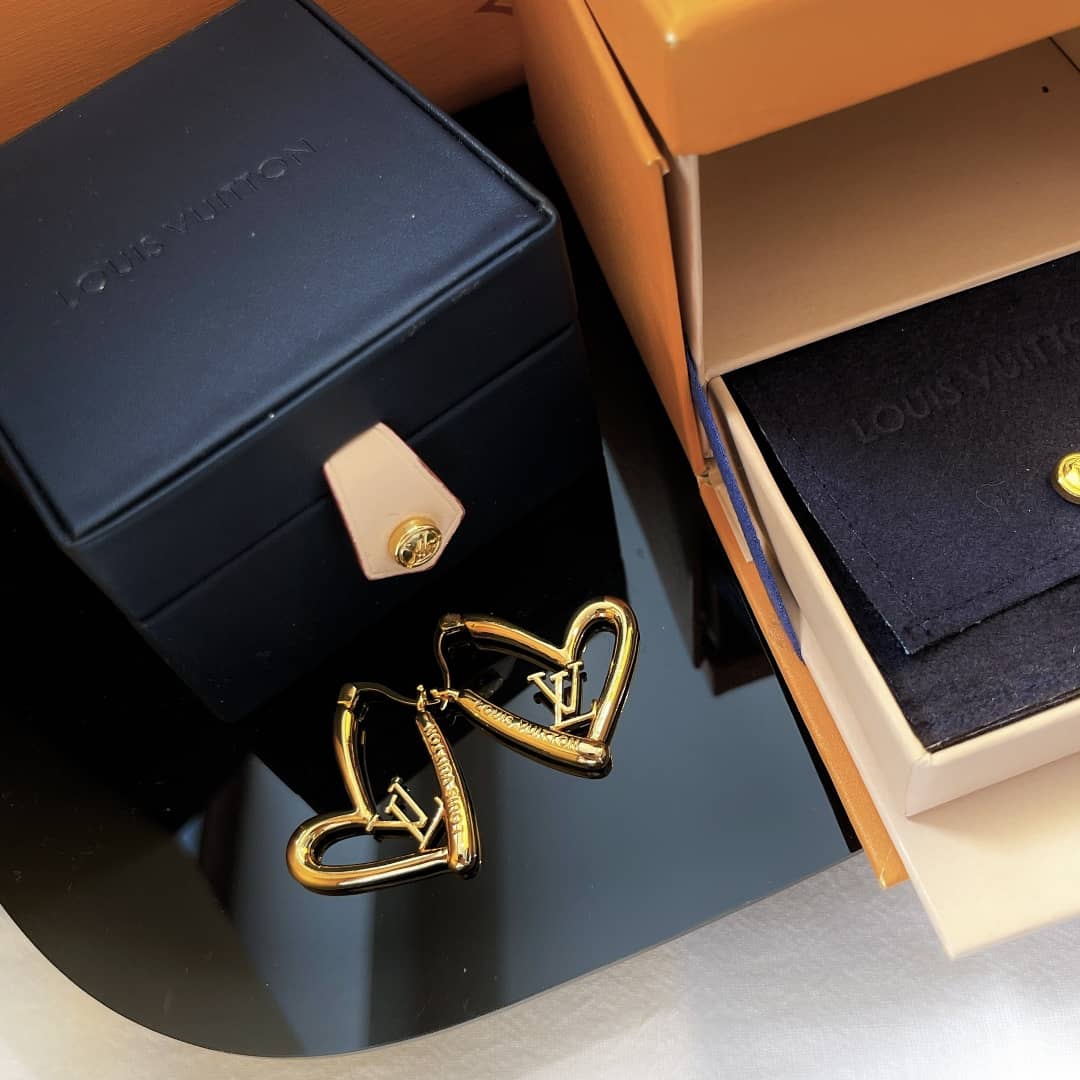 High Quality L0vis Vvtt0n Earring