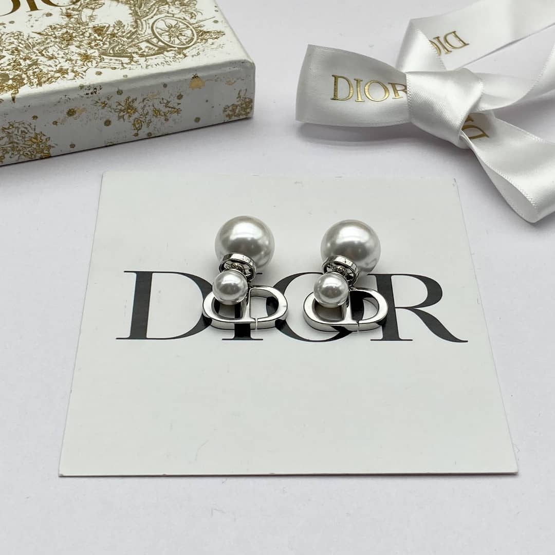 Replica Chr1st1an D10r Earring