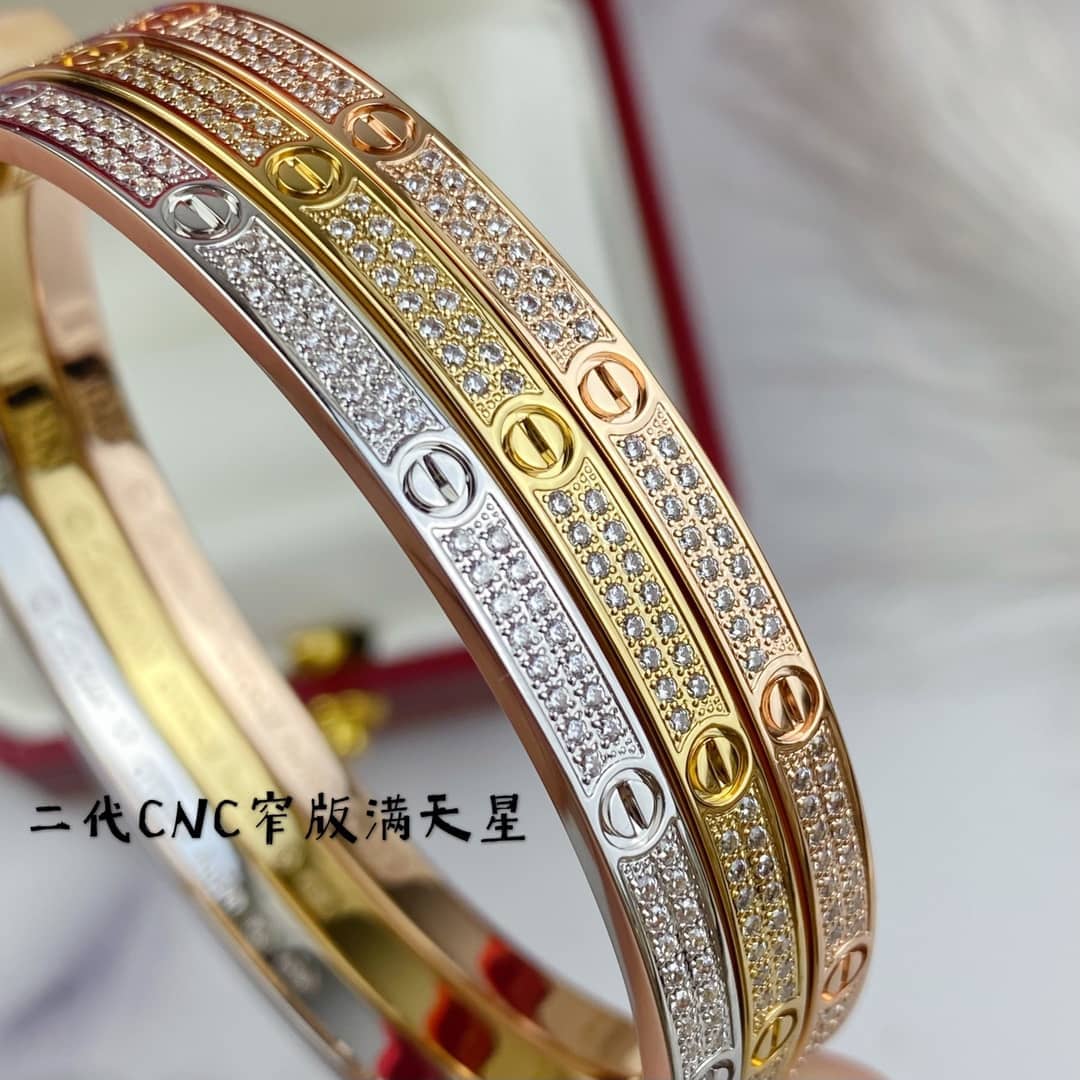 Ca*t1er Bracelet Dupe AAA+