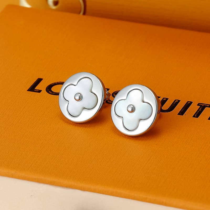 Best L0vis Vvtt0n Classic Earring