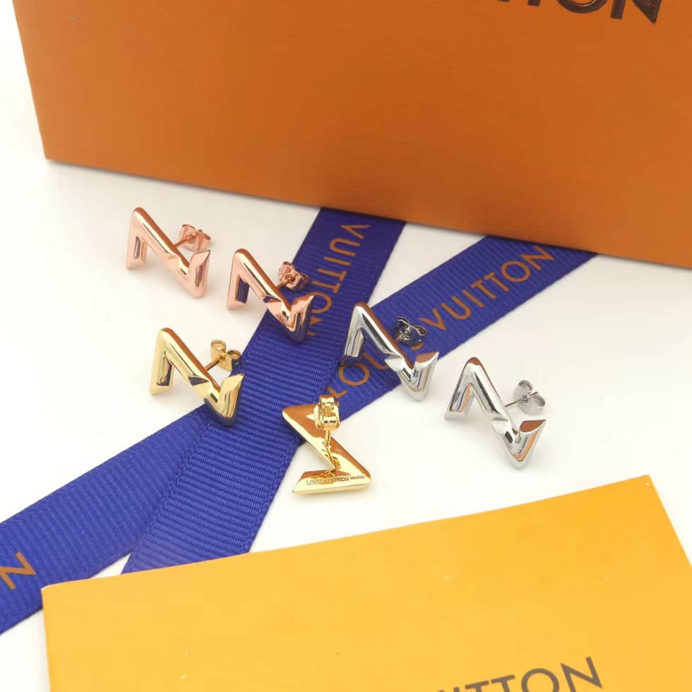 Knockoff L0vis Vvtt0n Logo Earring