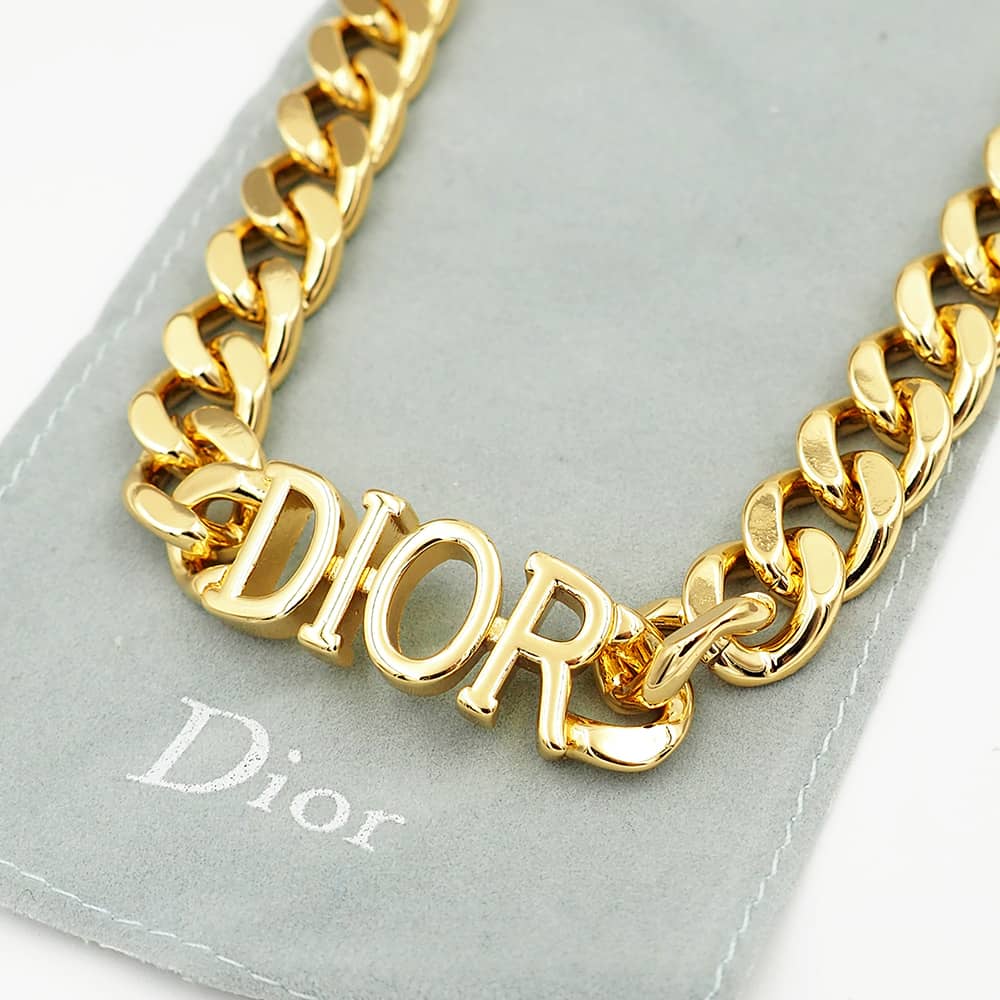 Best Chr1st1an D10r Classic Necklace