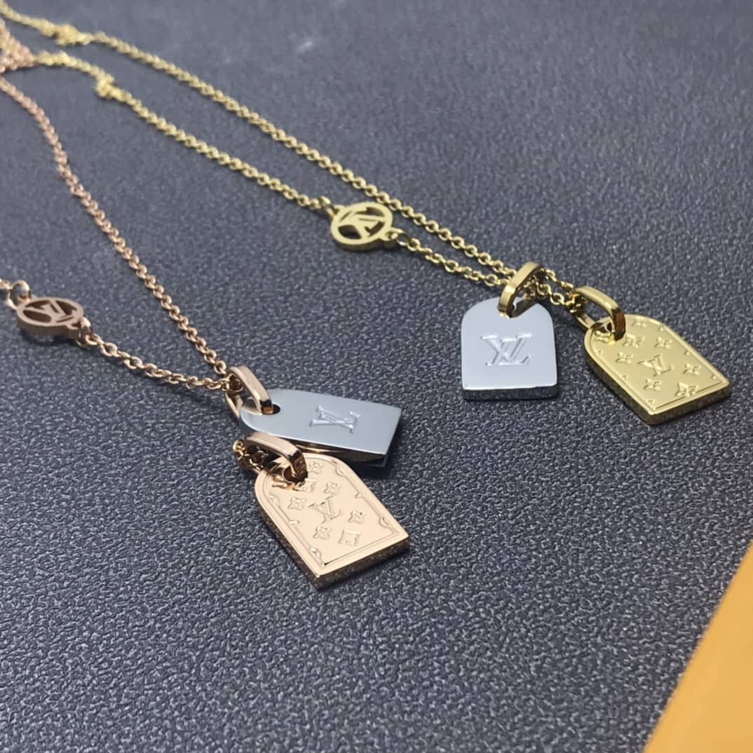 Wholesale L0vis Vvtt0n Logo Necklace