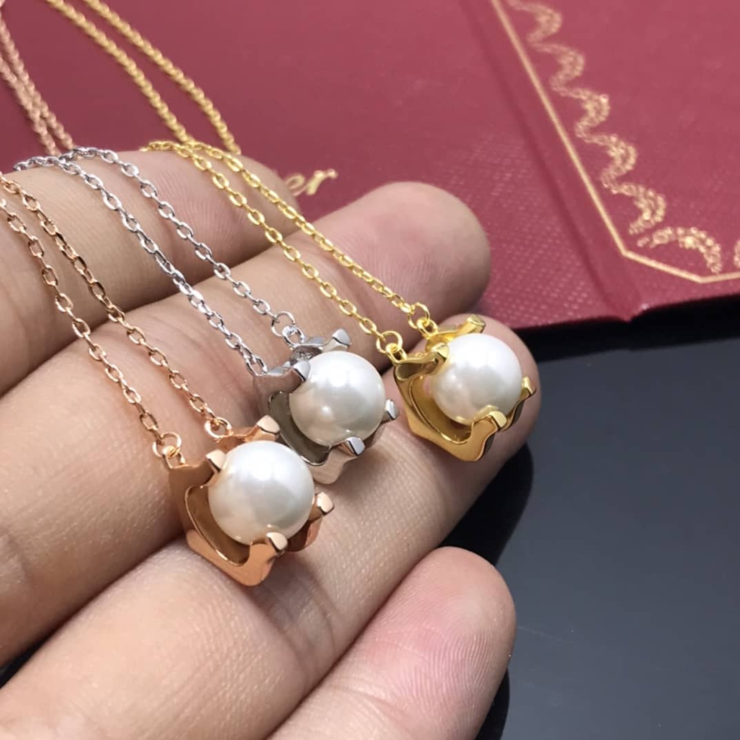 Replica Ca*t1er Necklace