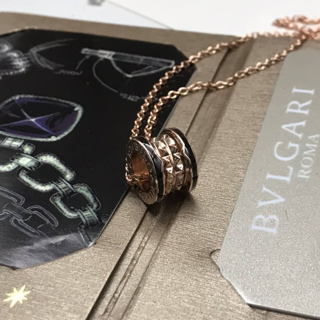 Bv1g*ai Necklace First Copy