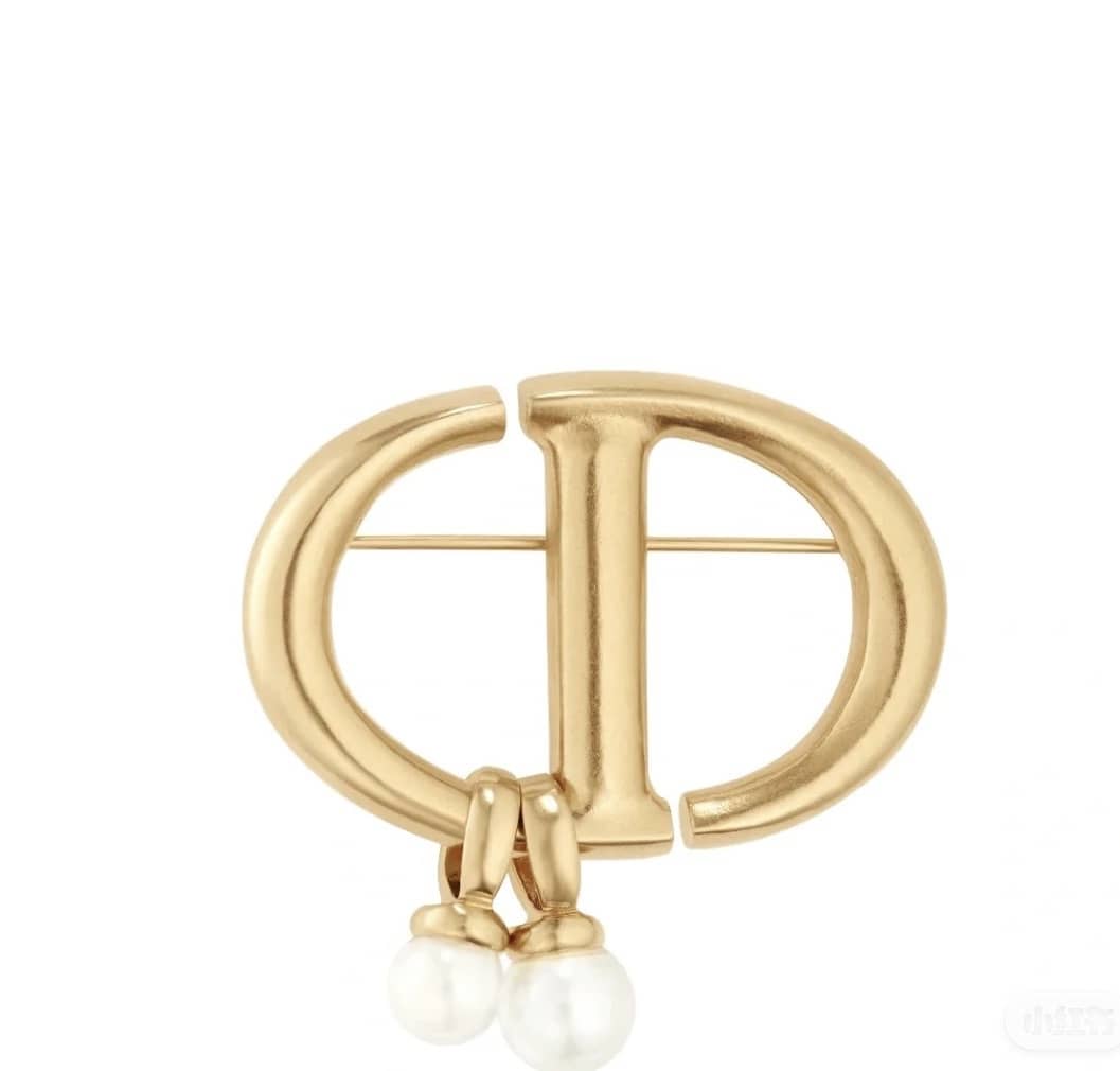 Replica Chr1st1an D10r Brooch