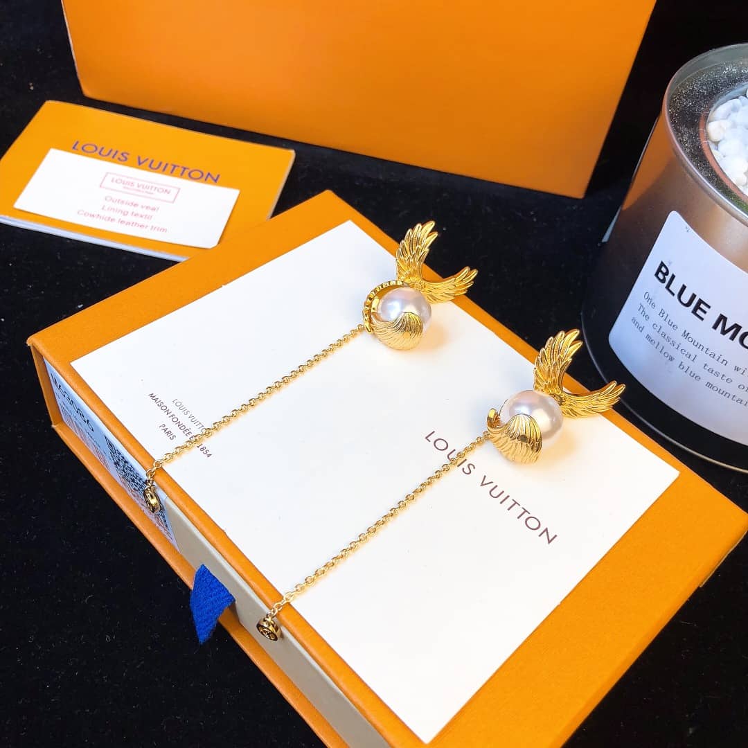 Wholesale L0vis Vvtt0n AAA+ Earring