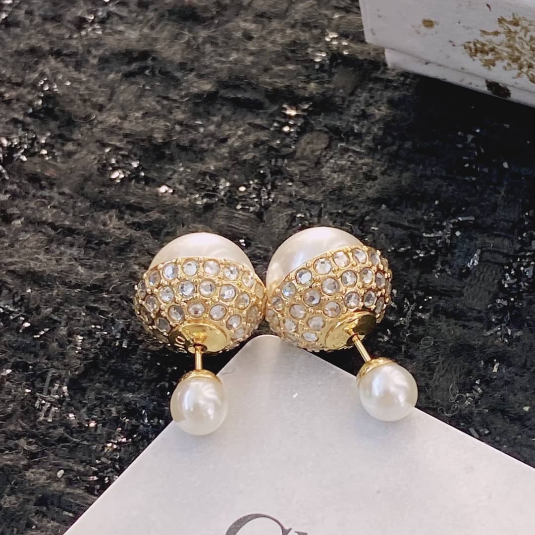 High Quality Chr1st1an D10r Earring