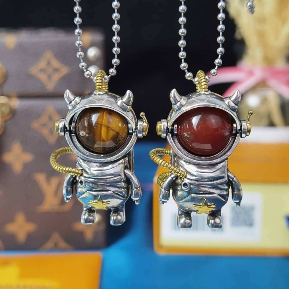 Designer L0vis Vvtt0n Classic Necklace