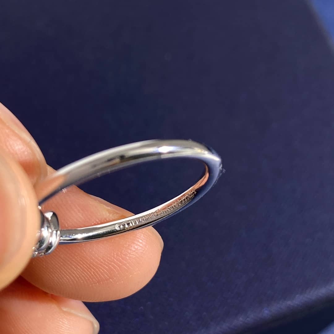 Luxury T*f*ny Classic AAA+ Ring