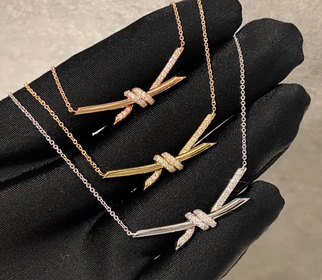 7 Star T*f*ny Necklace