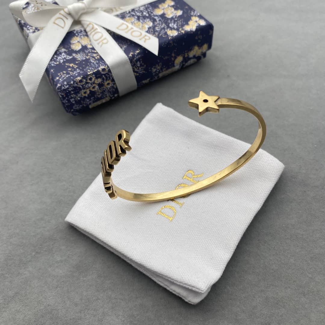 Luxury Chr1st1an D10r Classic AAA+ Bracelet