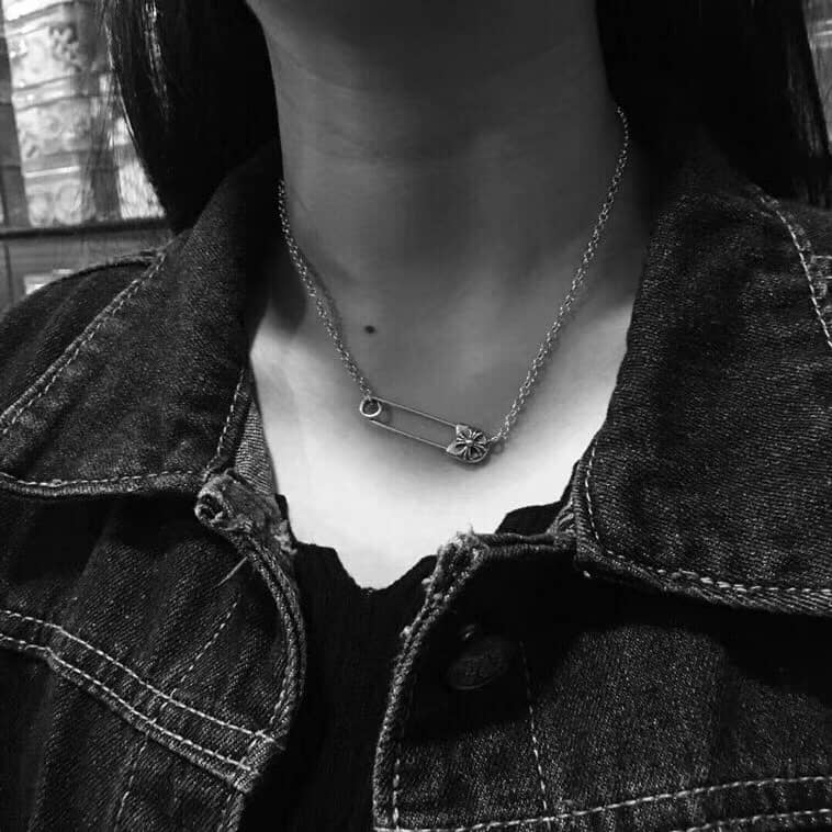 High Quality Ch*0me He**ts Necklace