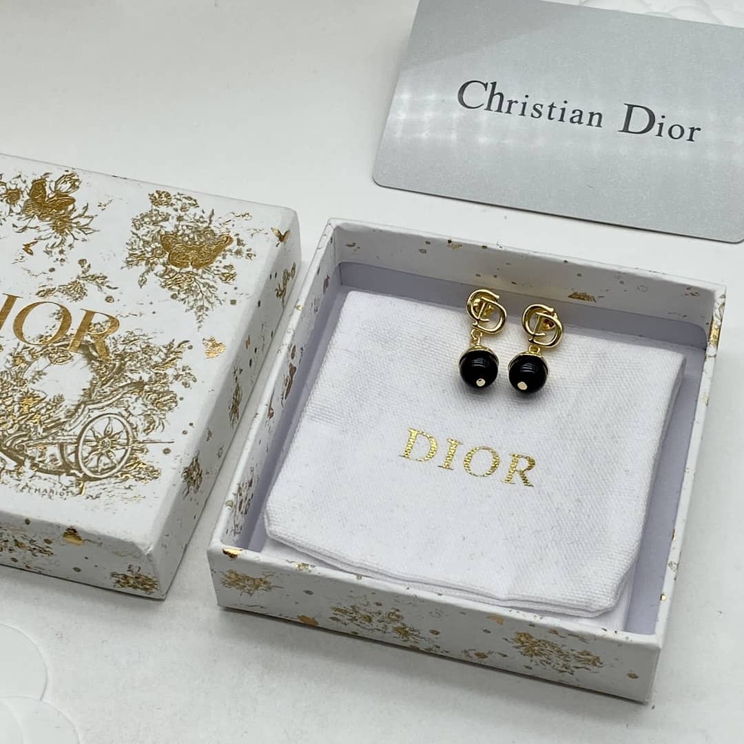 Wholesale Chr1st1an D10r AAA+ Earring