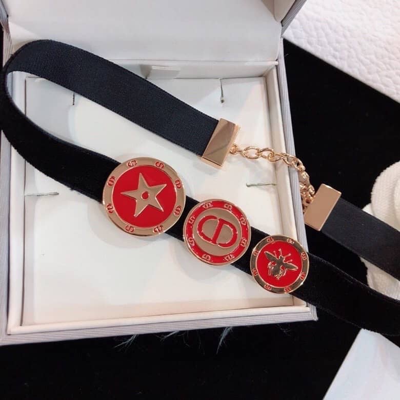 Replica Chr1st1an D10r Necklace