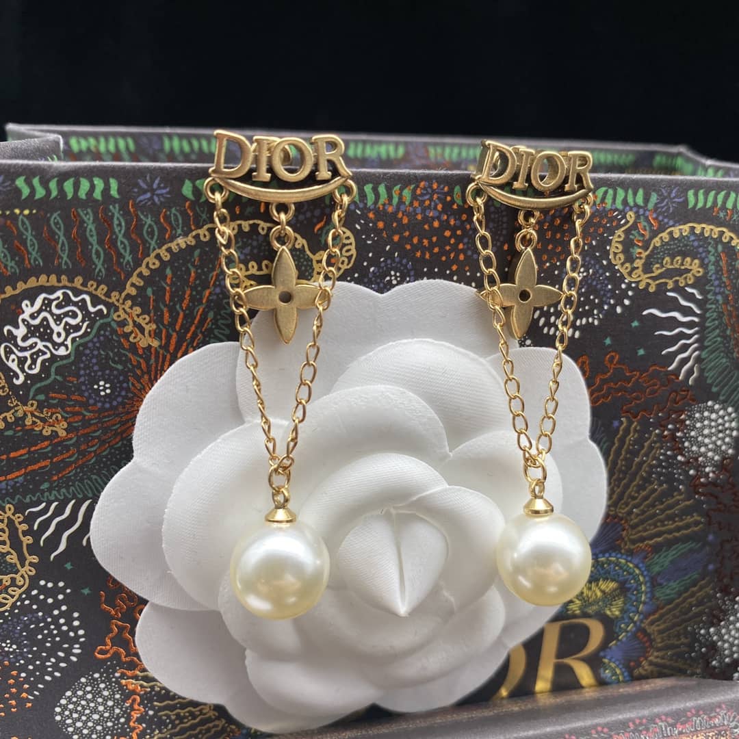 Chr1st1an D10r Earring For Sale