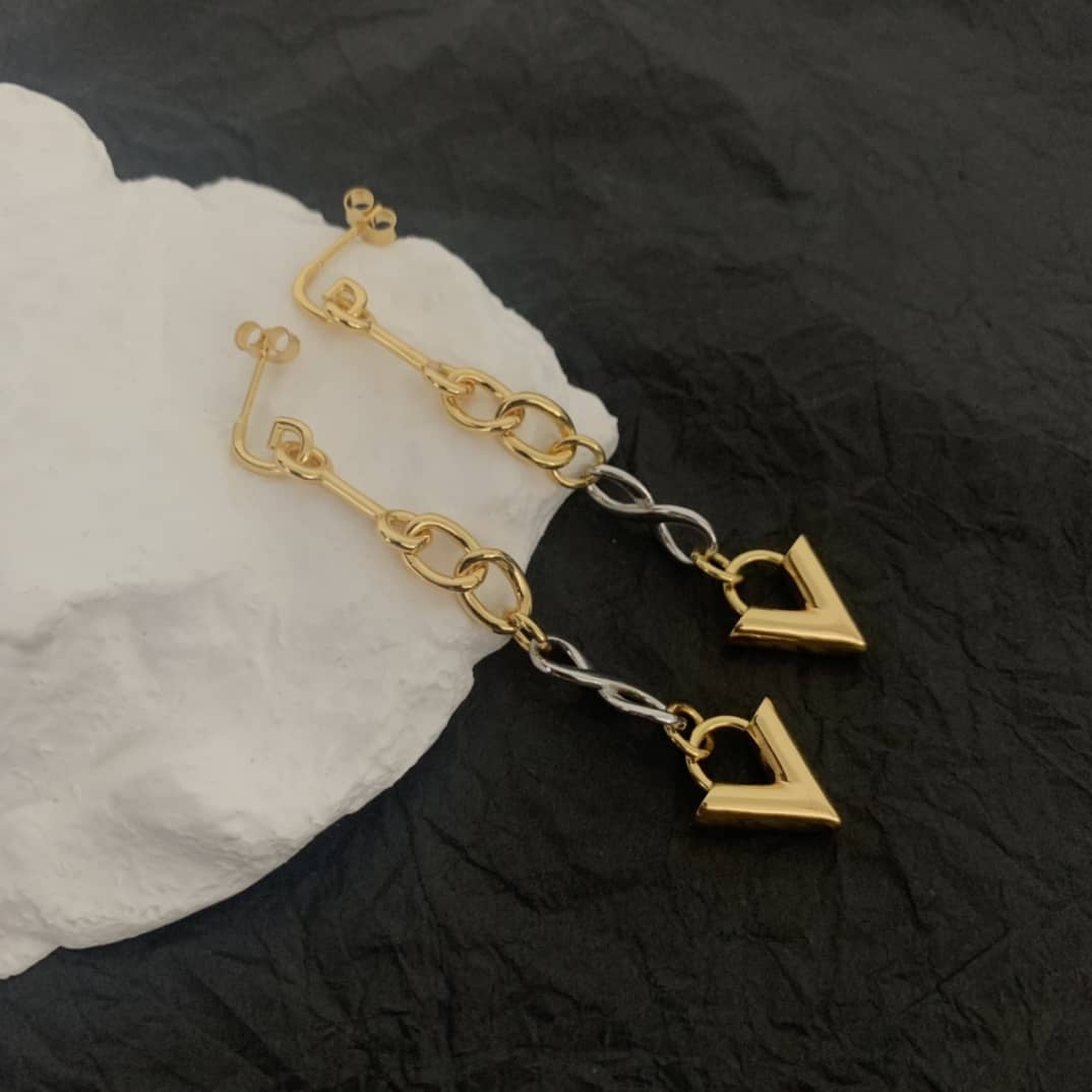 Top Quality L0vis Vvtt0n Earring