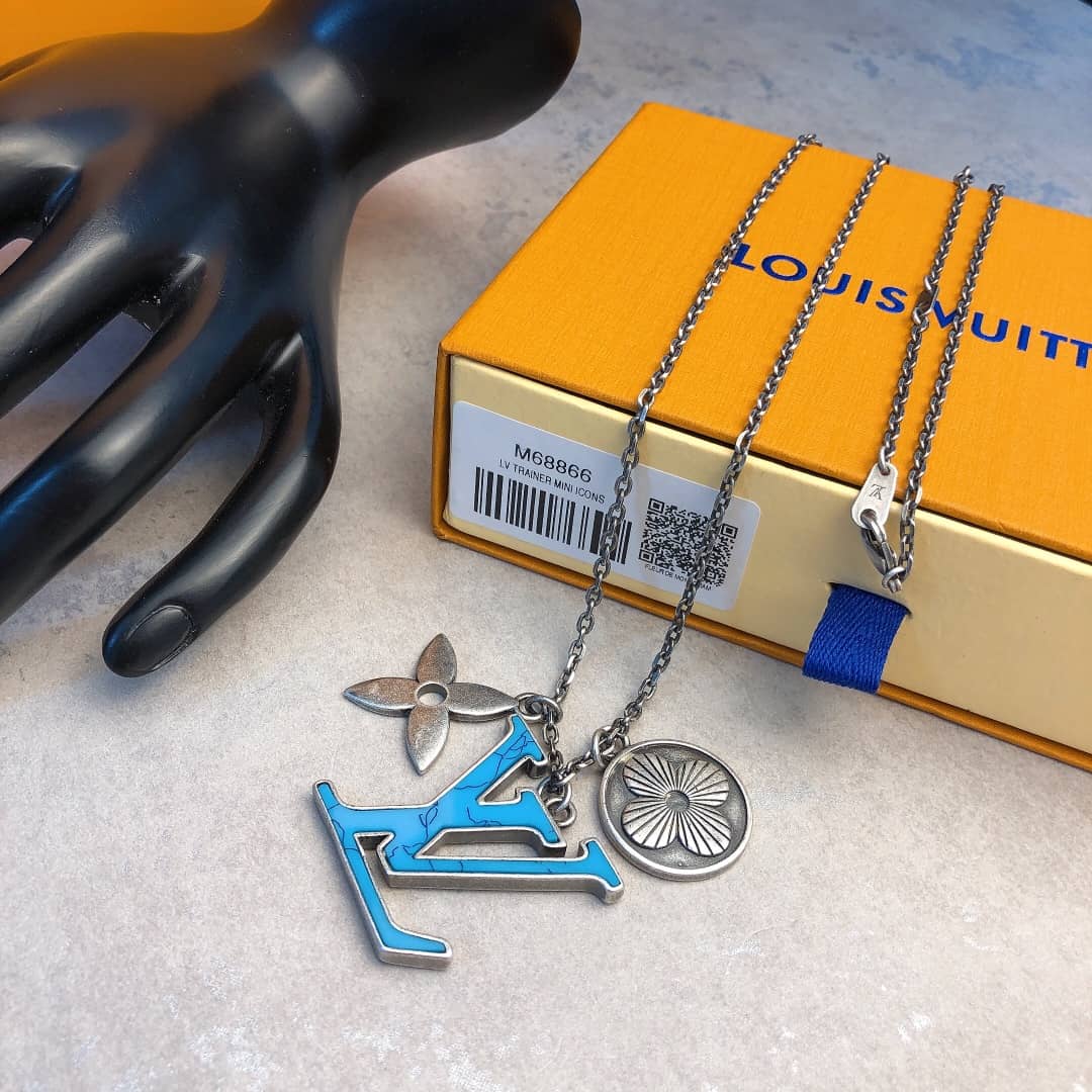 High Quality L0vis Vvtt0n Necklace