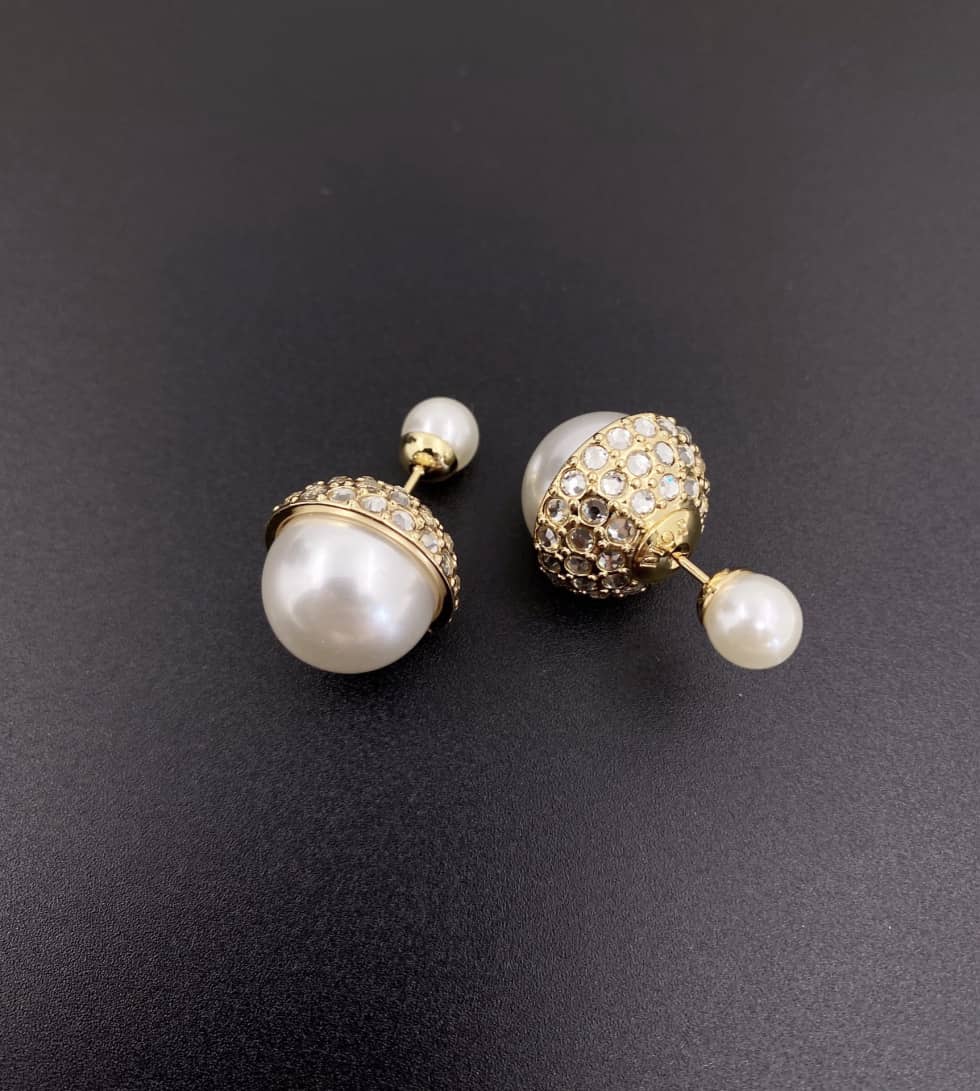 Fake Chr1st1an D10r Logo Earring