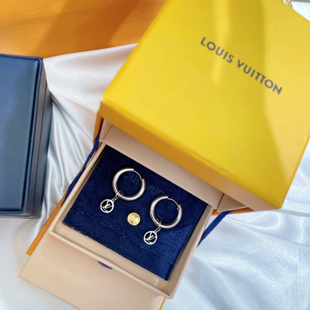 Top Quality L0vis Vvtt0n Earring