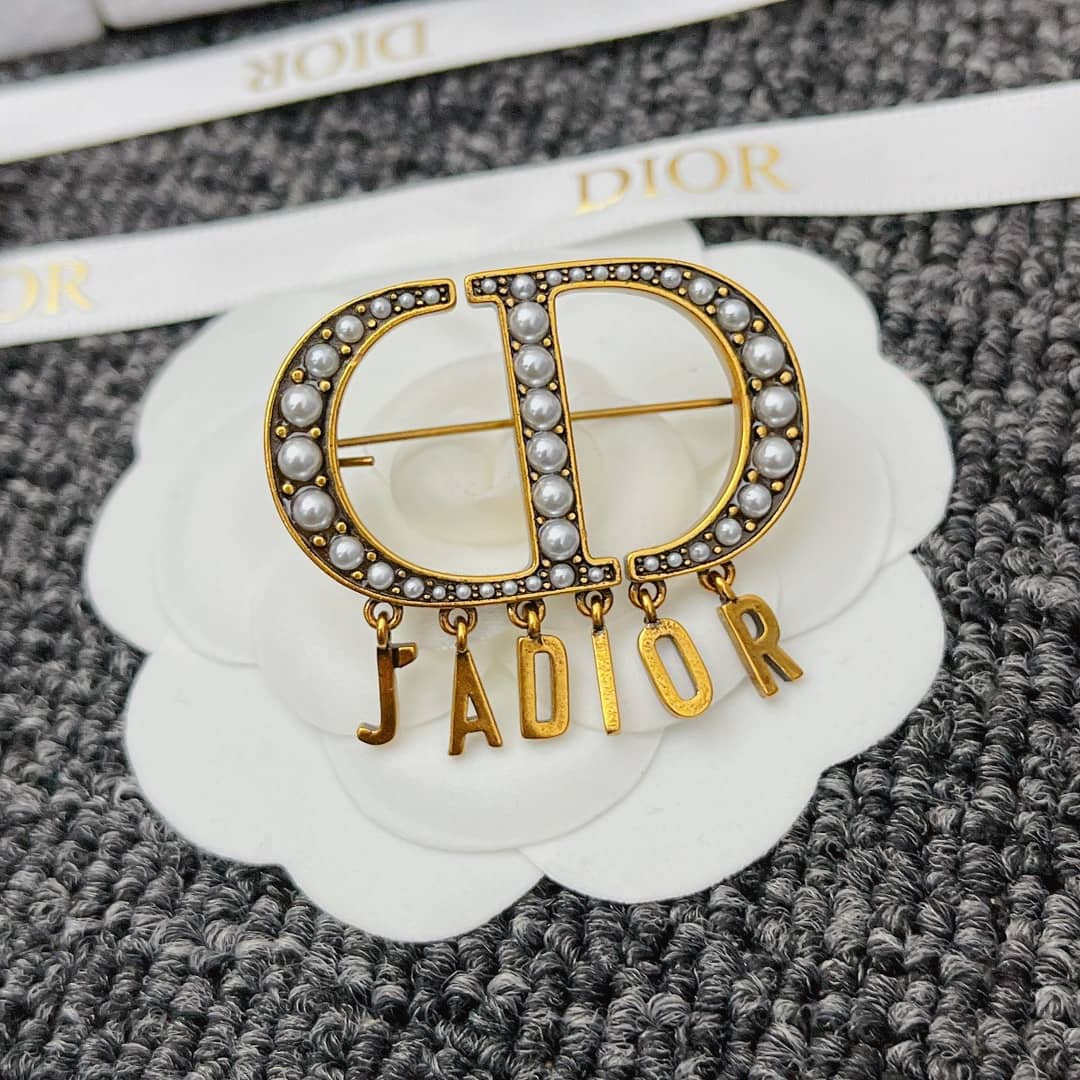 Cheap Chr1st1an D10r Brooch