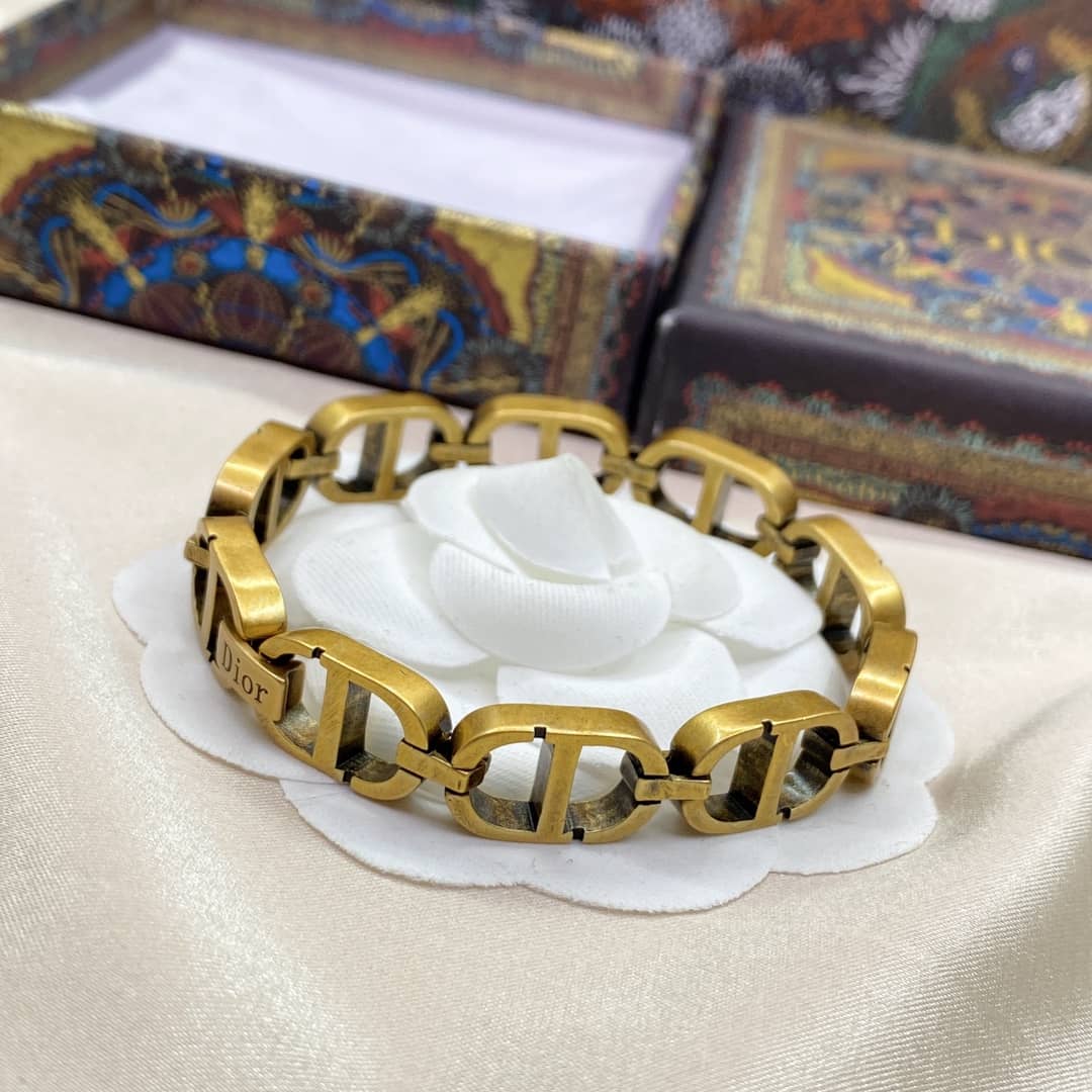 Top Quality Chr1st1an D10r Bracelet